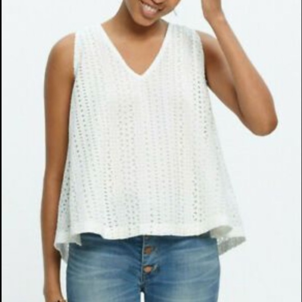 🌺Madewell eyelet open back top 🌺